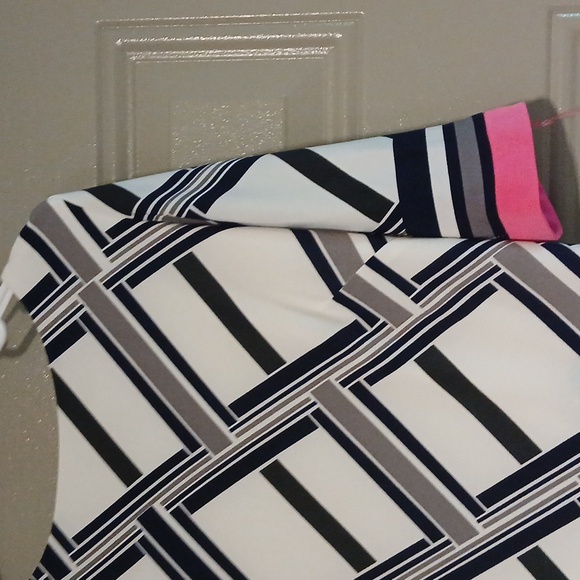 Vince Camuto Woman Dress size 4 - Picture 2 of 9